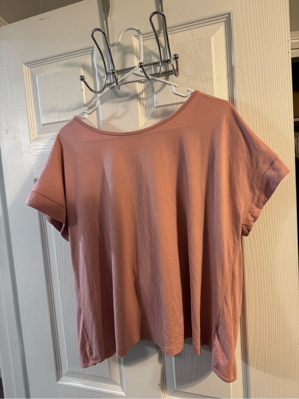 Women’s Relaxed Scoop Neck Top - Dusty Rose